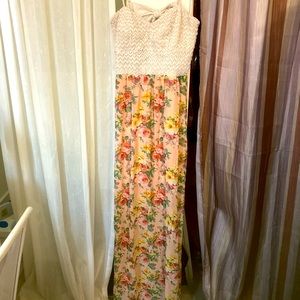 Backless, Floral Print, Maxi Dress.